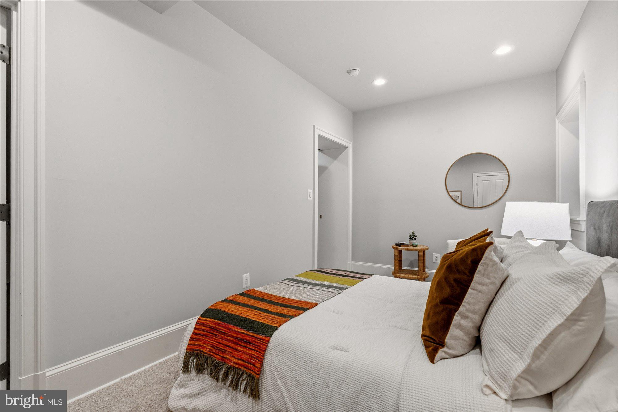 BEVERLEY HILLS - Residential