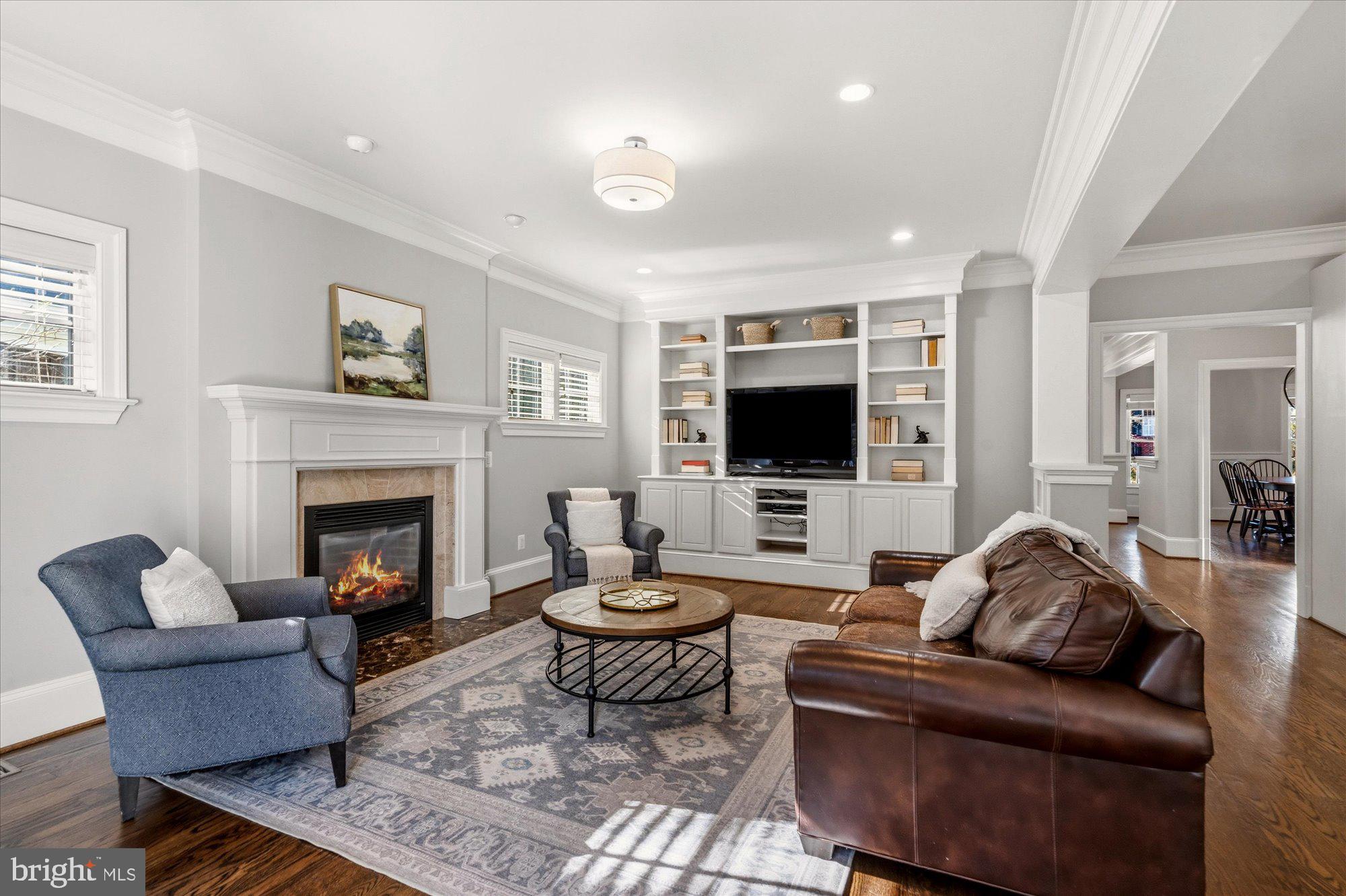 BEVERLEY HILLS - Residential