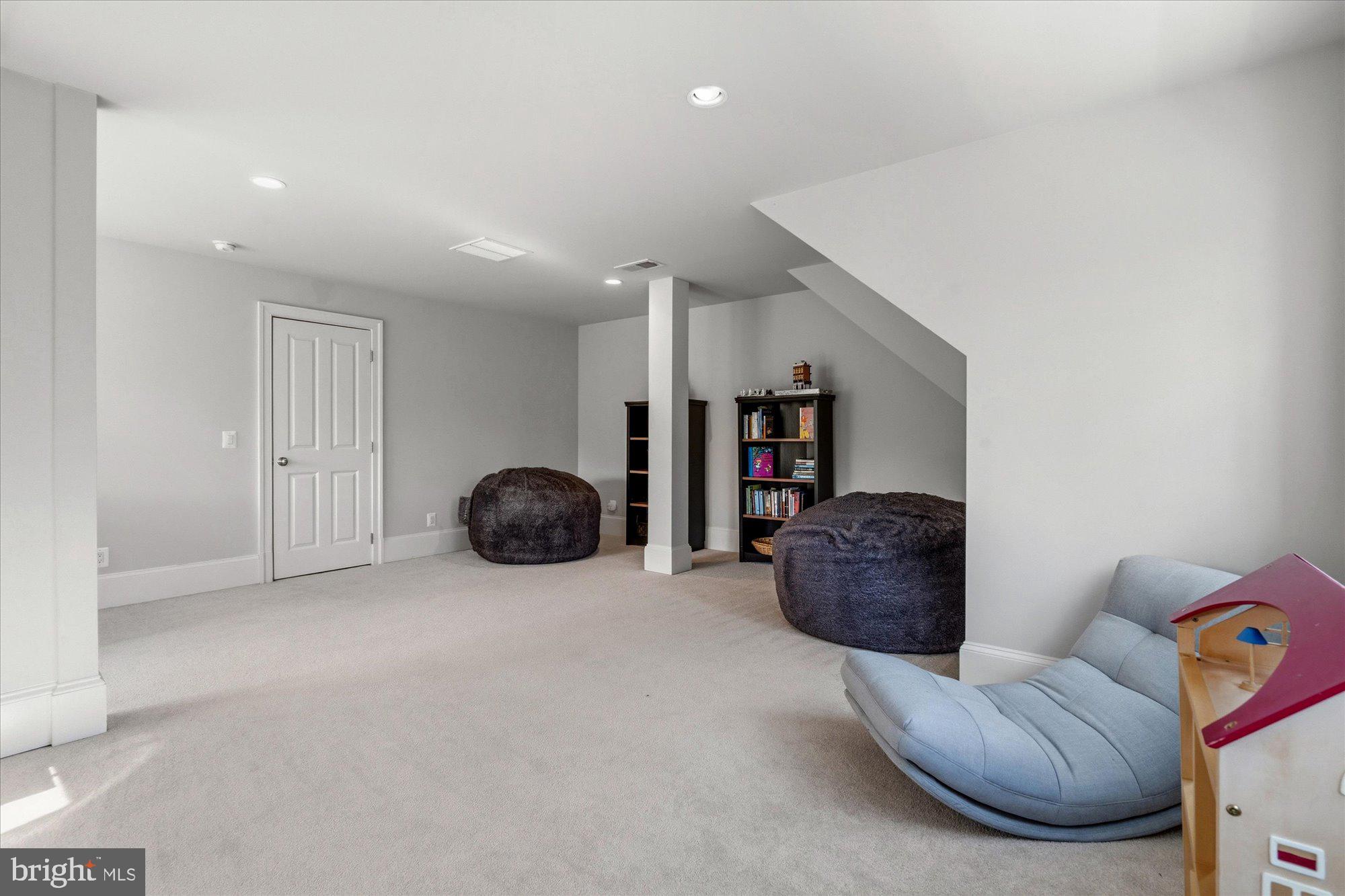 BEVERLEY HILLS - Residential