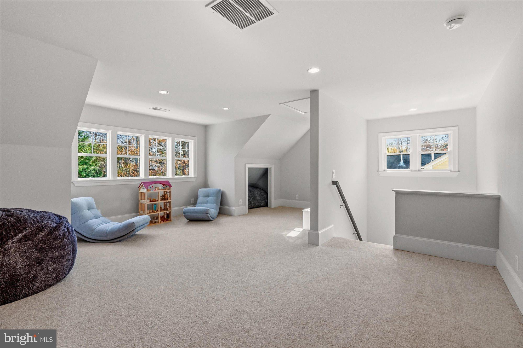 BEVERLEY HILLS - Residential