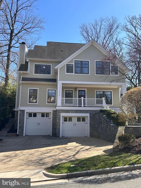 702 ENDERBY DRIVE ALEXANDRIA VA 22302