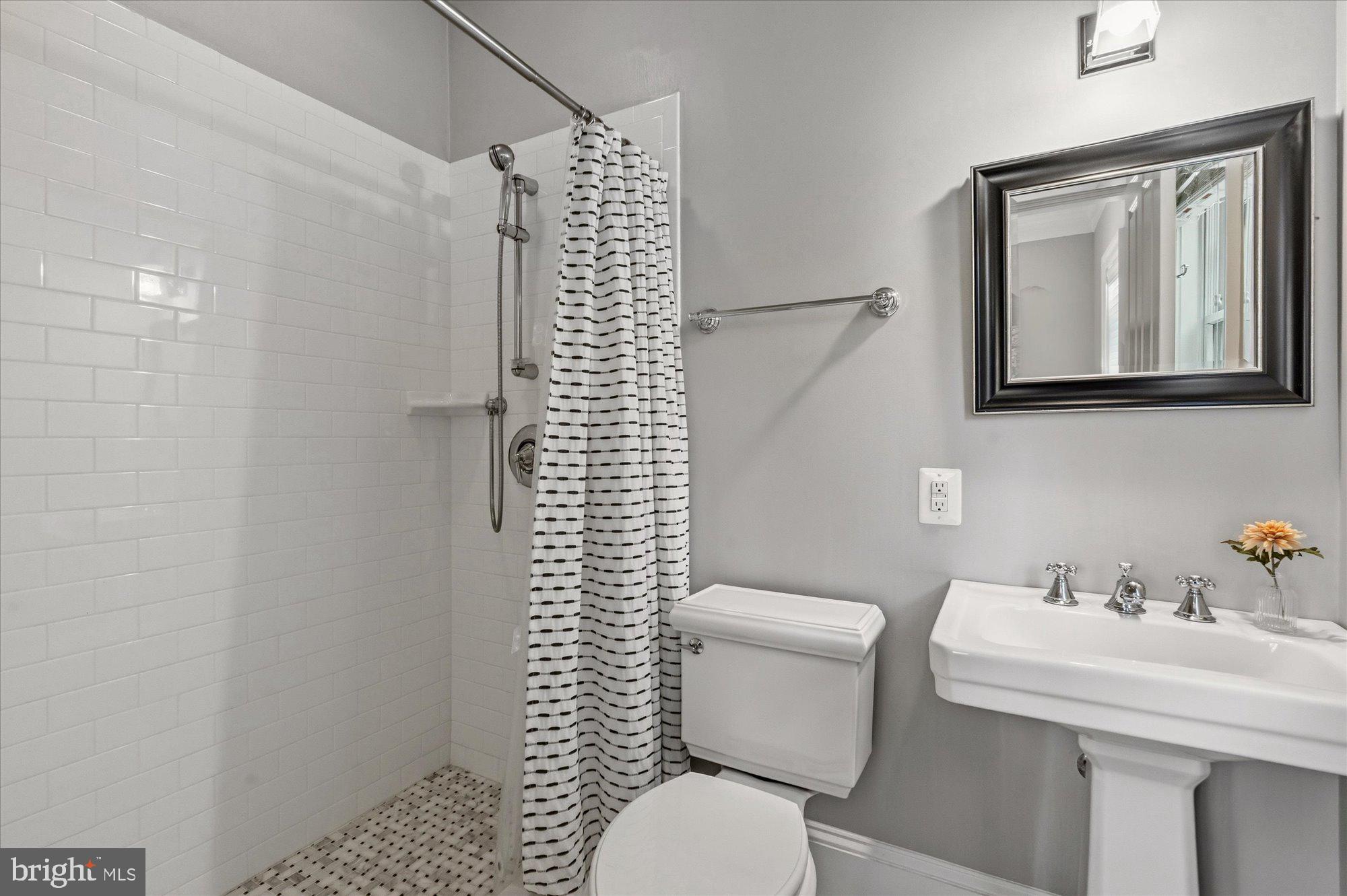 BEVERLEY HILLS - Residential