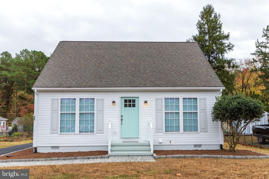 Back on the Market, waiting for YOU! Beautifully remodeled 4-bedroom, 2-bath home in Georgetown, DE. Just a short 25-minute drive to the beach and nearby shopping centers. Conveniently located in town, close to schools and the local library. This home features modern updates throughout, offering a perfect blend of style and comfort. Don’t miss this opportunity—contact me today for a showing!