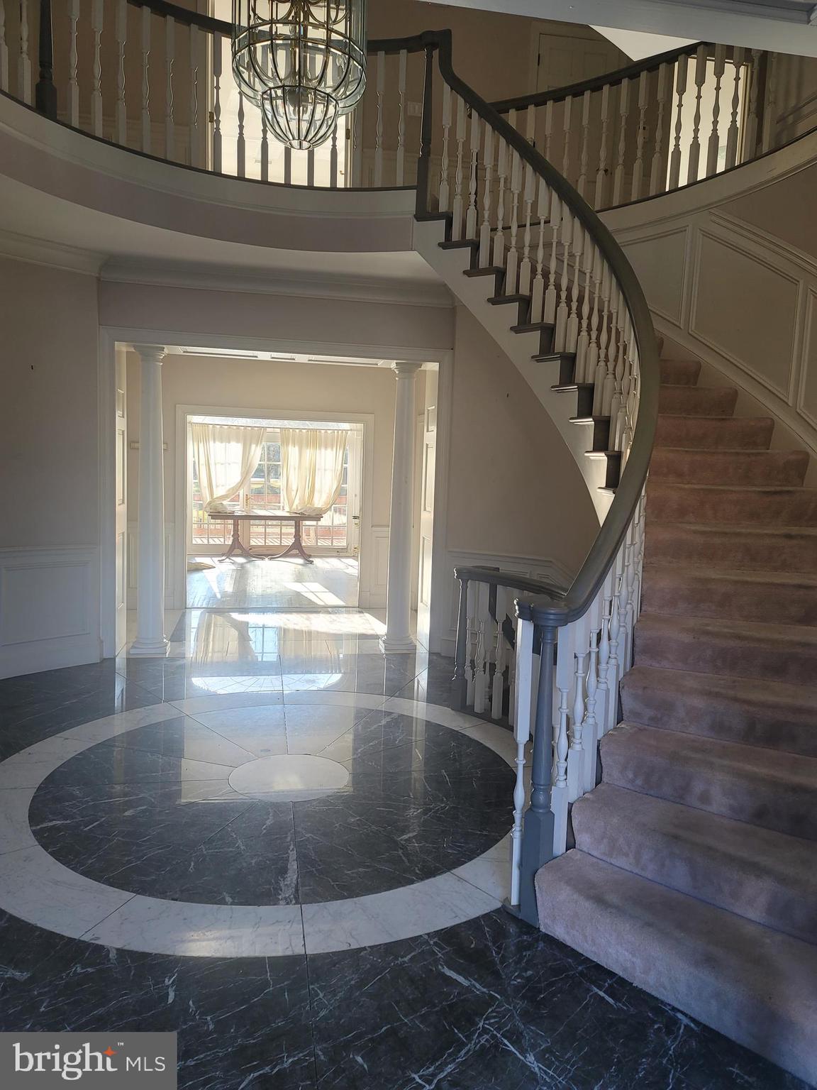 KENTSDALE ESTATES - Residential