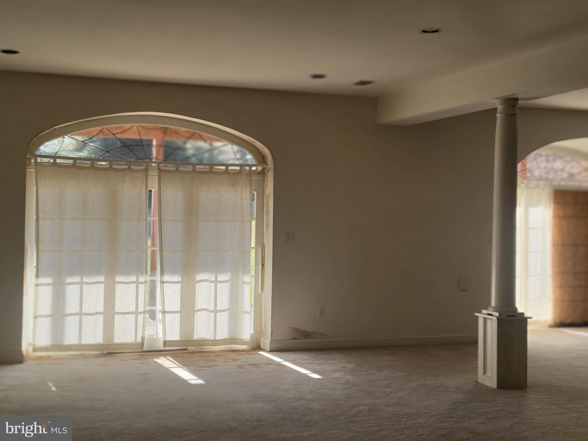 KENTSDALE ESTATES - Residential