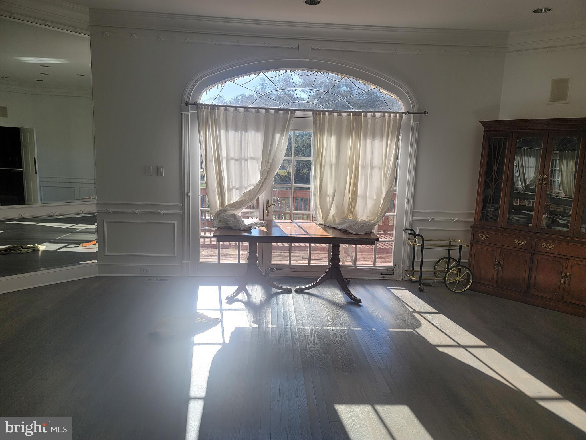 KENTSDALE ESTATES - Residential