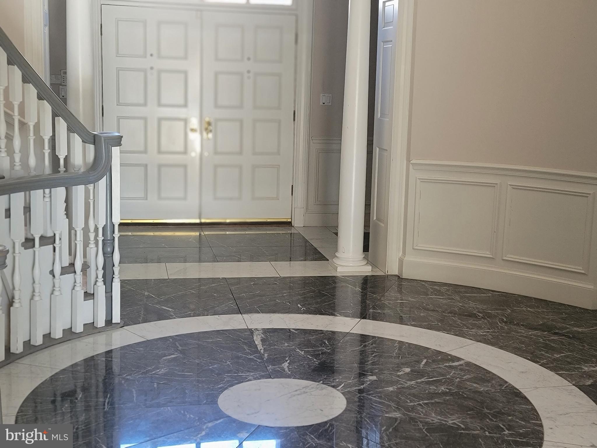 KENTSDALE ESTATES - Residential