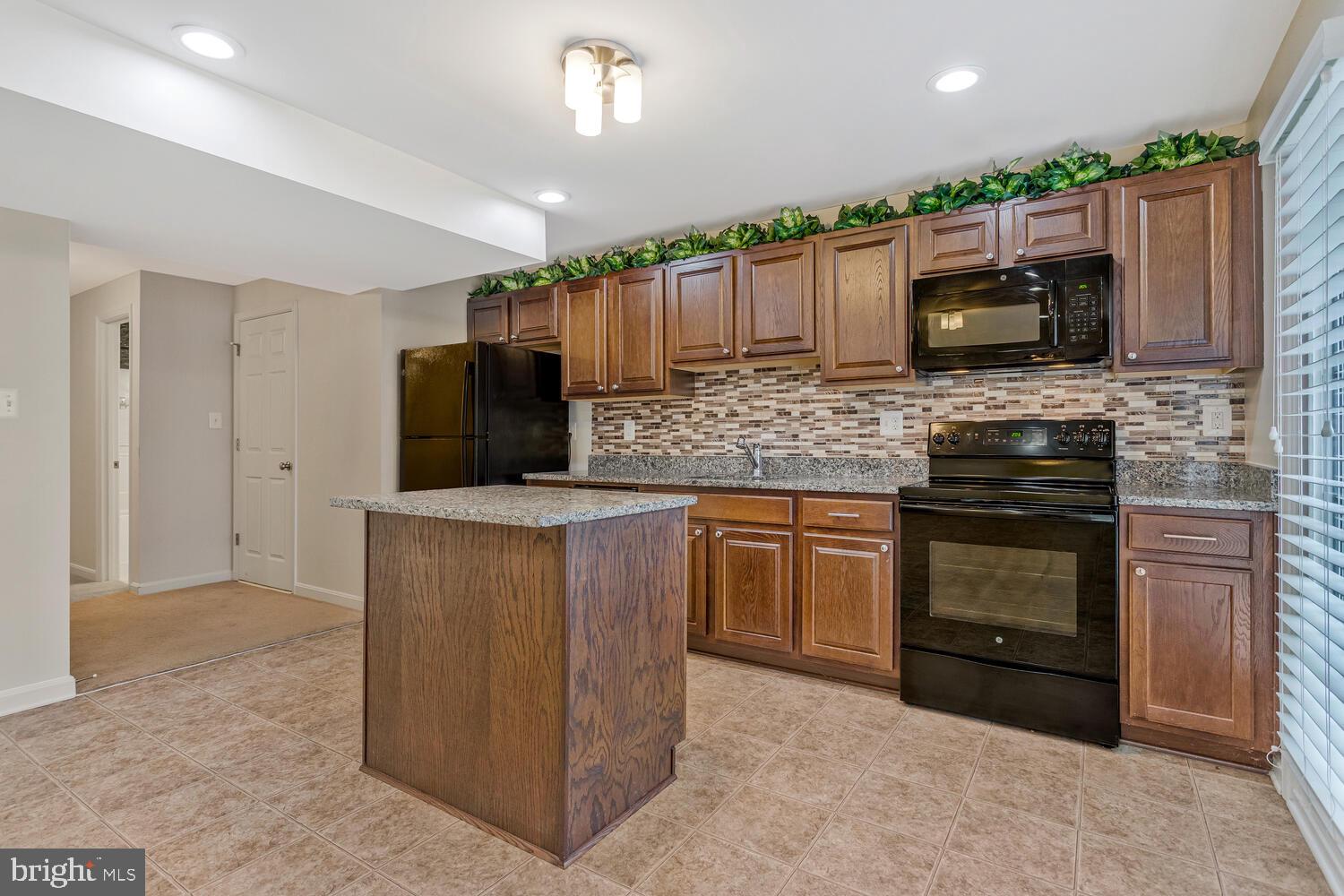 PRINCE FREDERICK CROSSING - Residential