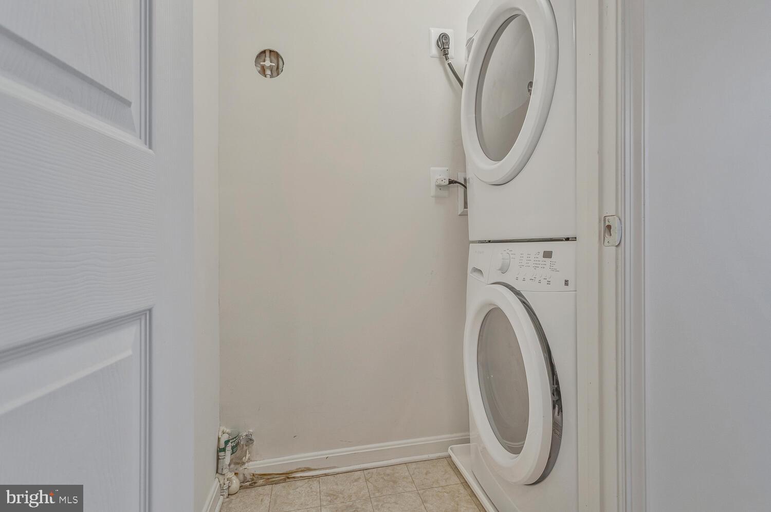 PRINCE FREDERICK CROSSING - Residential