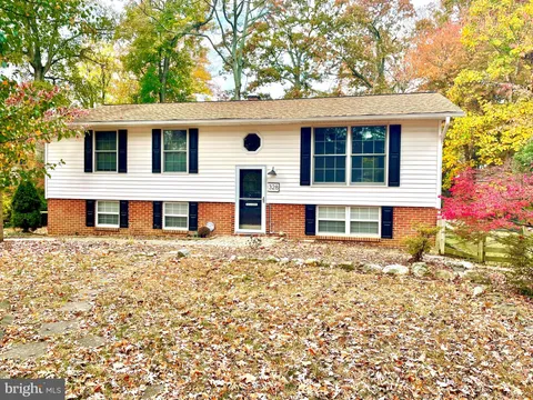 328 Edgemere Drive, Annapolis, MD MLS: MDAA2098410