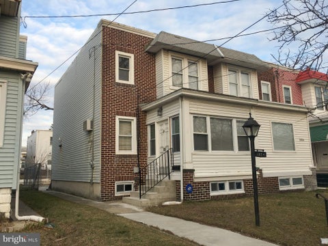 Townhouse For Rent - 1854 44th Street<br/> PENNSAUKEN, NJ 08110