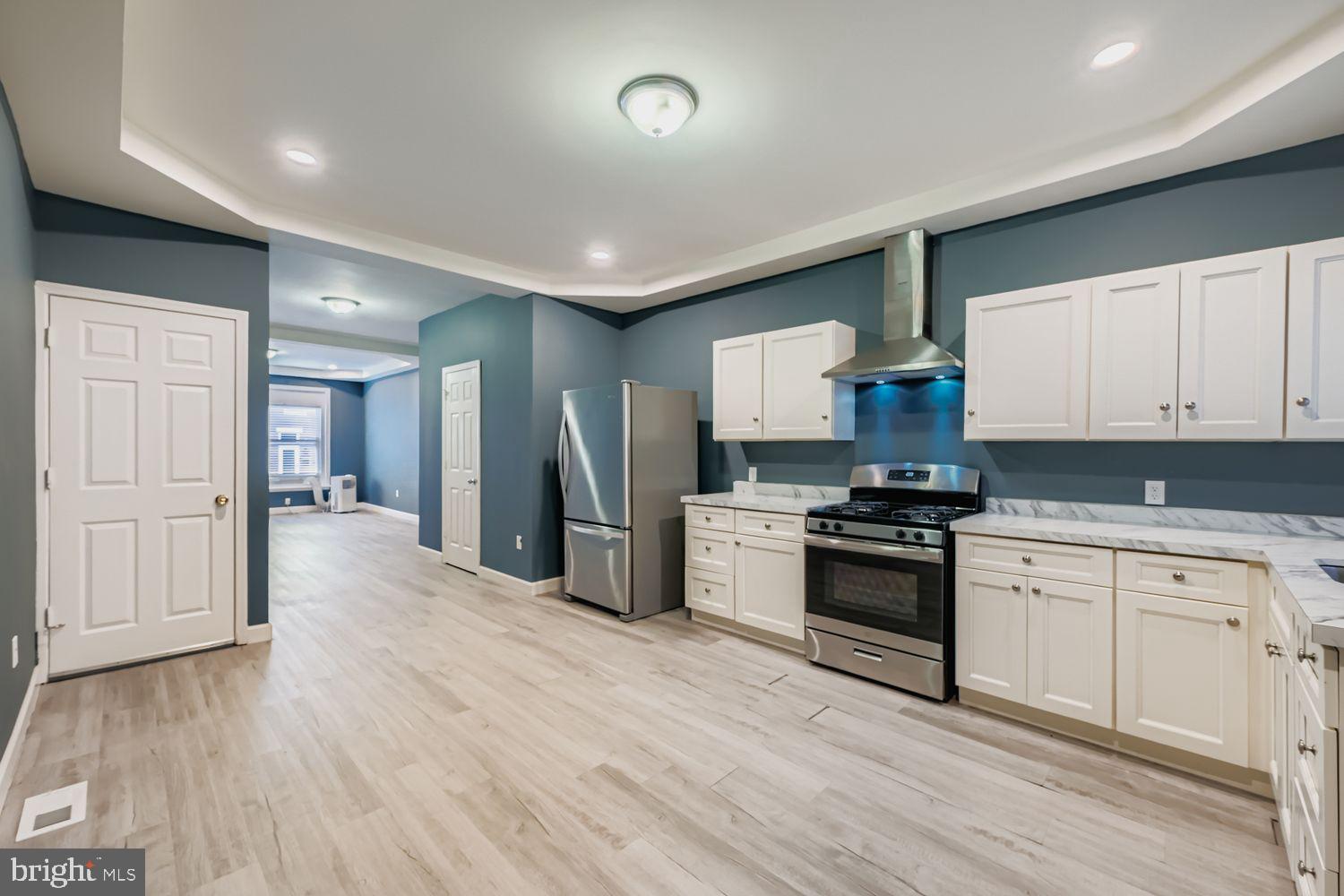 EAST BALTIMORE MIDWAY - Residential