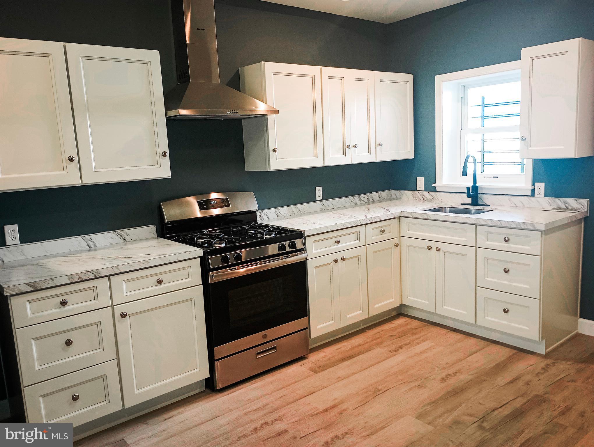 EAST BALTIMORE MIDWAY - Residential