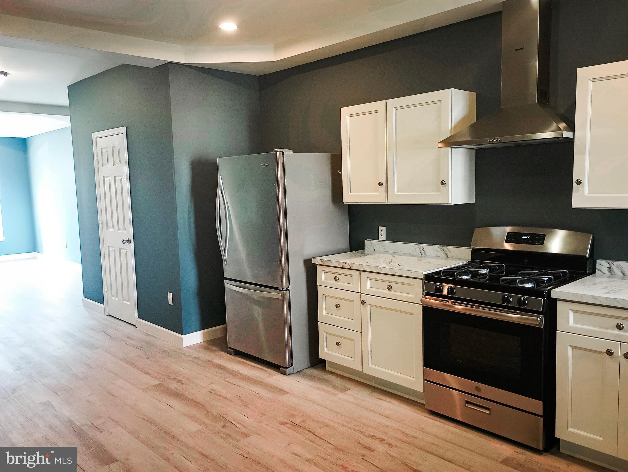 EAST BALTIMORE MIDWAY - Residential