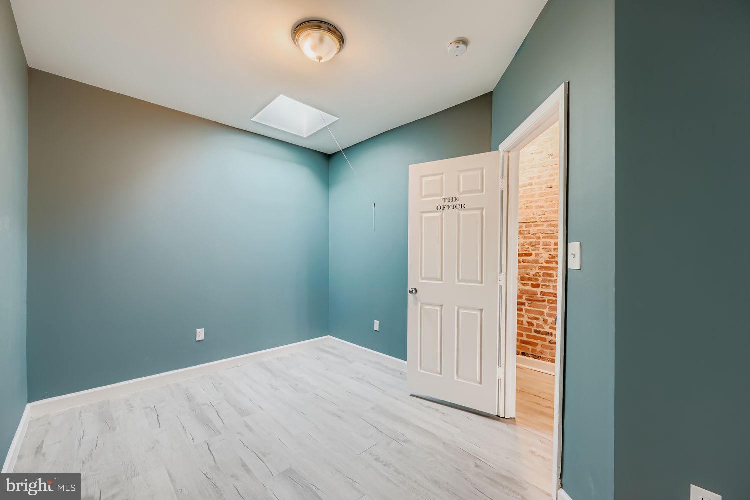 EAST BALTIMORE MIDWAY - Residential