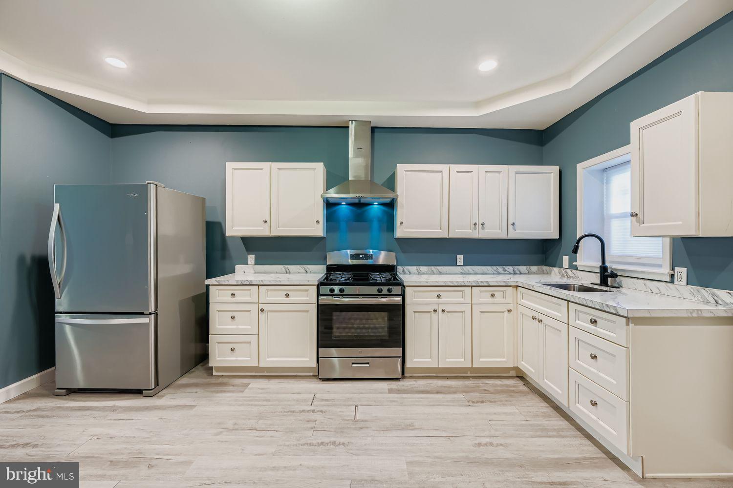 EAST BALTIMORE MIDWAY - Residential