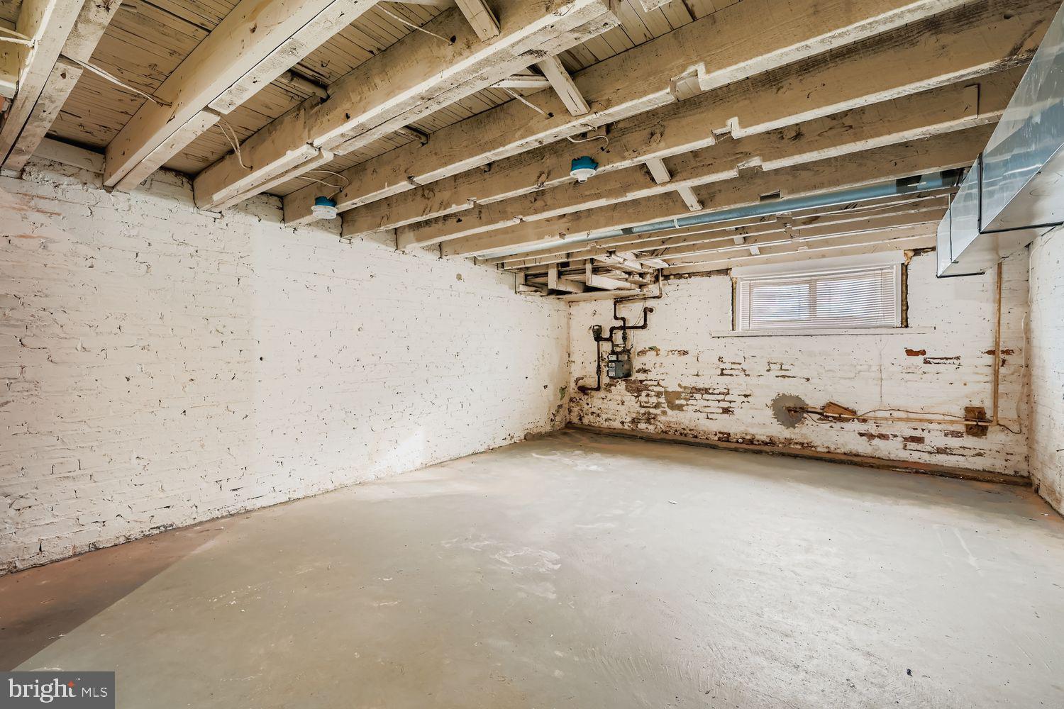 EAST BALTIMORE MIDWAY - Residential