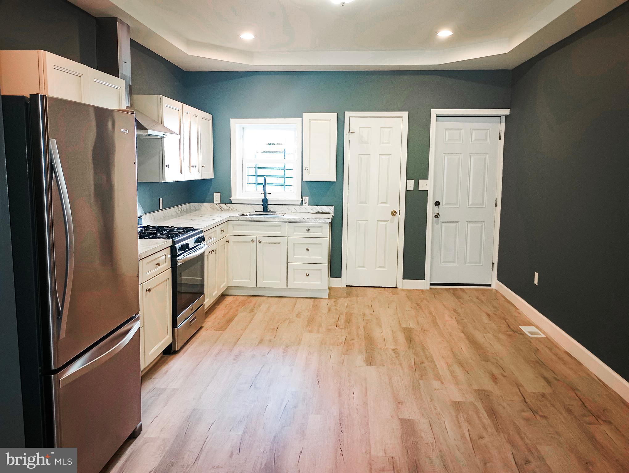 EAST BALTIMORE MIDWAY - Residential