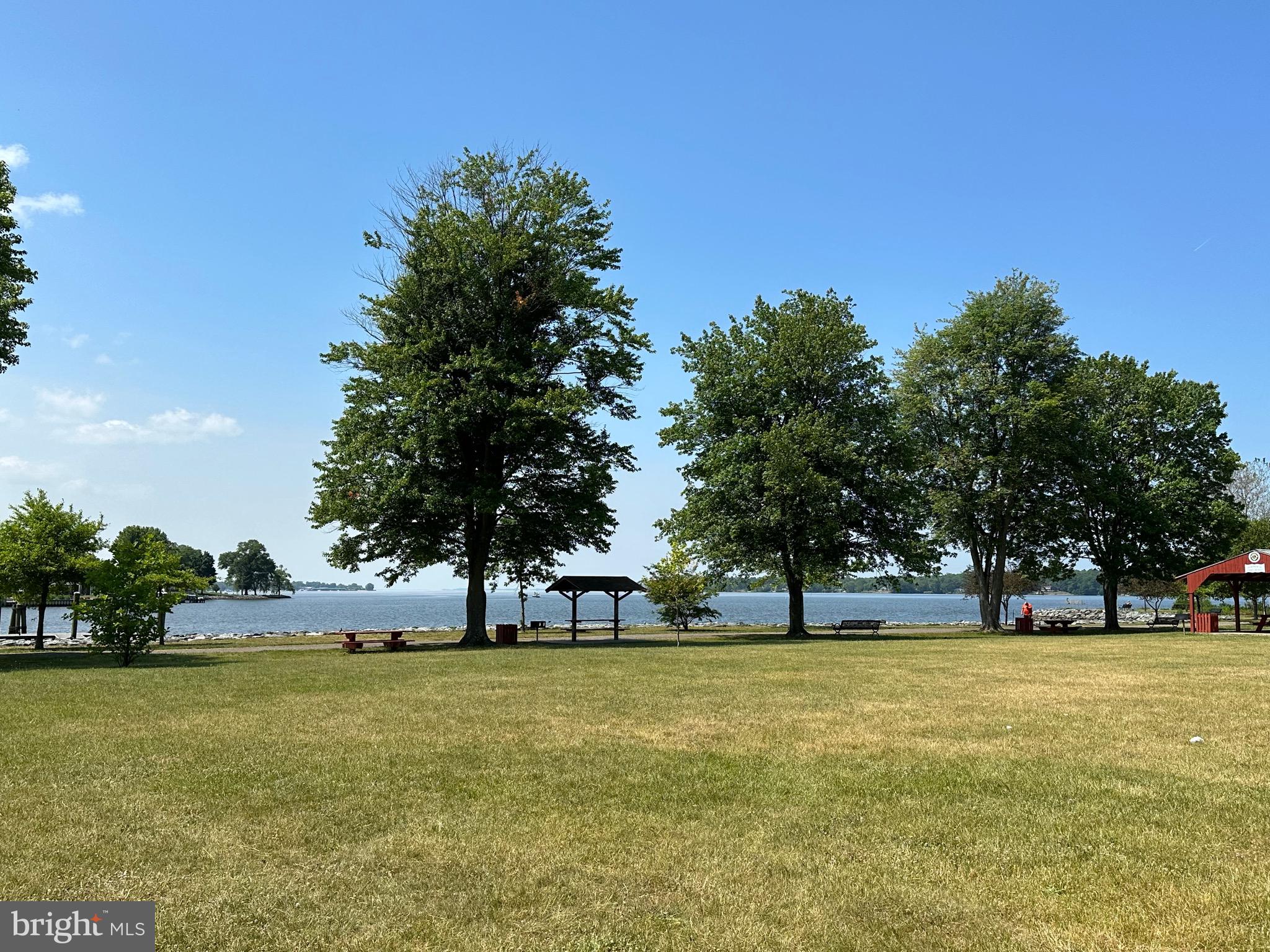 NORTH EAST HARBOURS - Residential