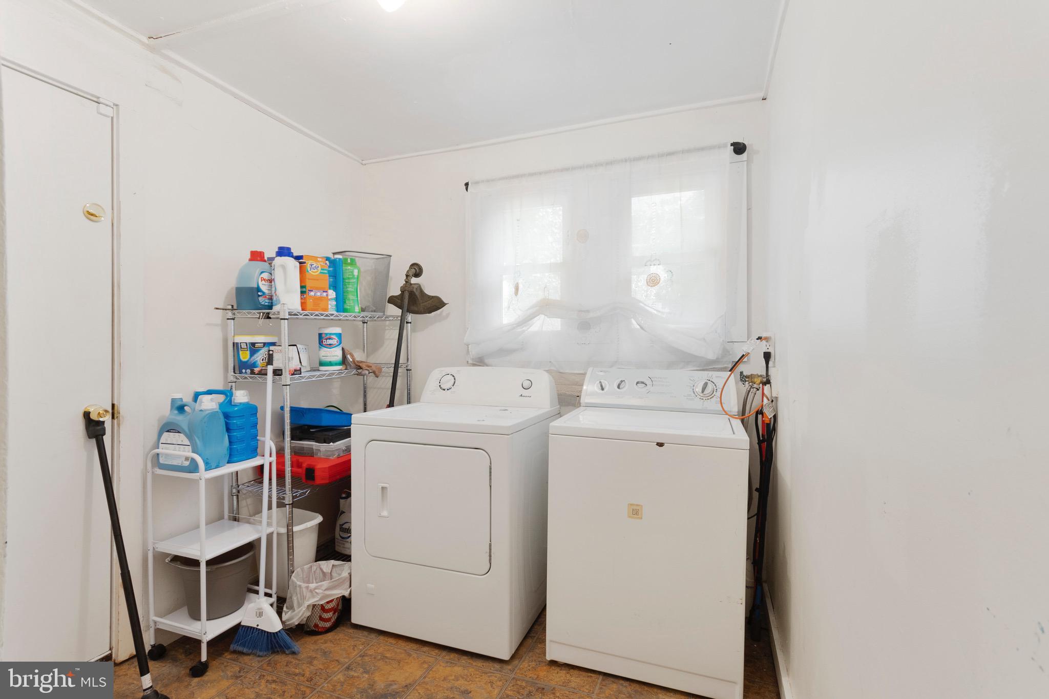 TEMPLE UNIVERSITY - Residential