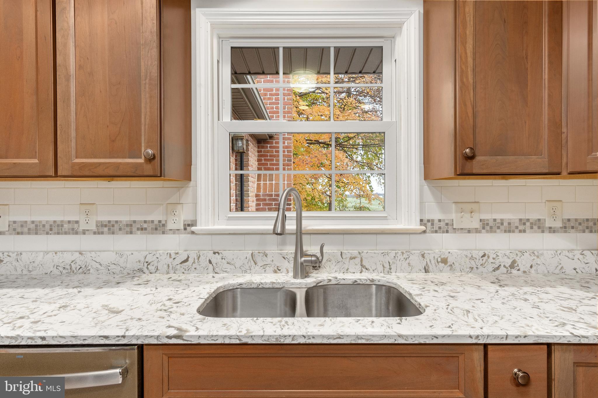 PLEASANT VIEW HEIGHTS - Residential