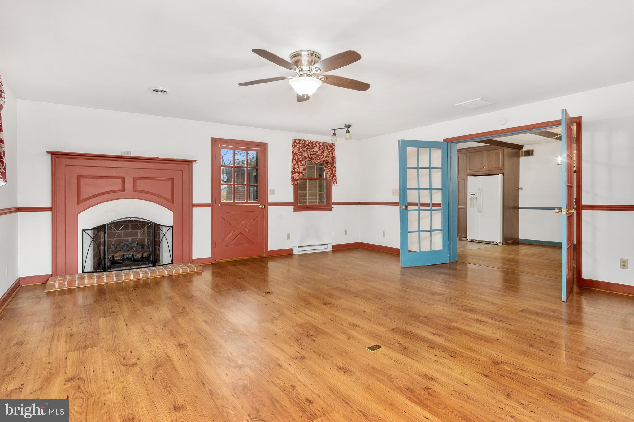 PLEASANT VIEW HEIGHTS - Residential