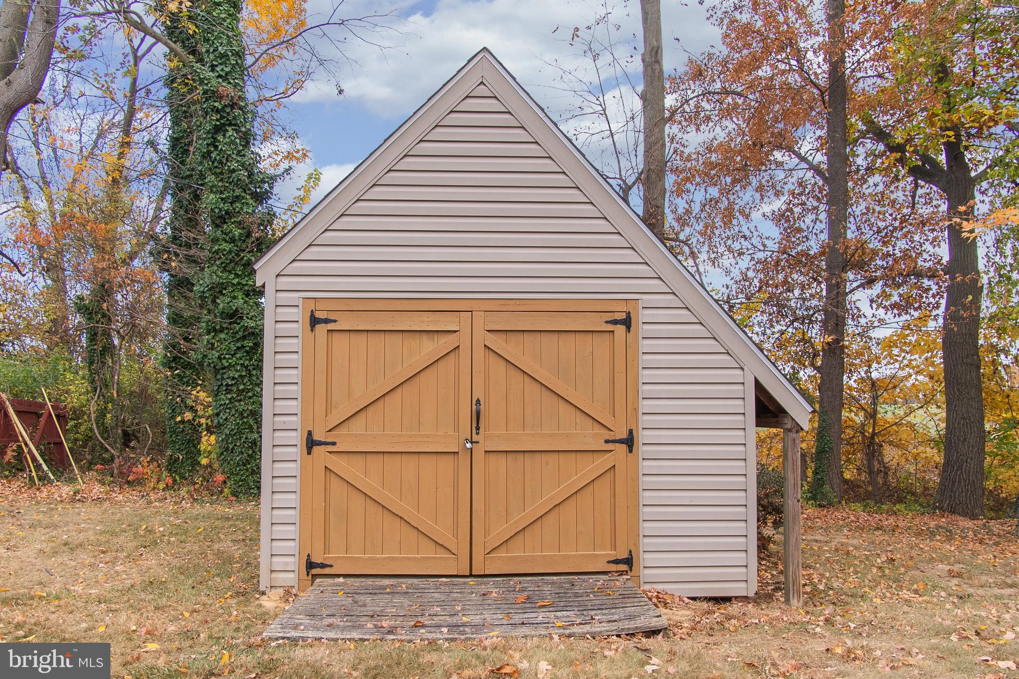 PLEASANT VIEW HEIGHTS - Residential