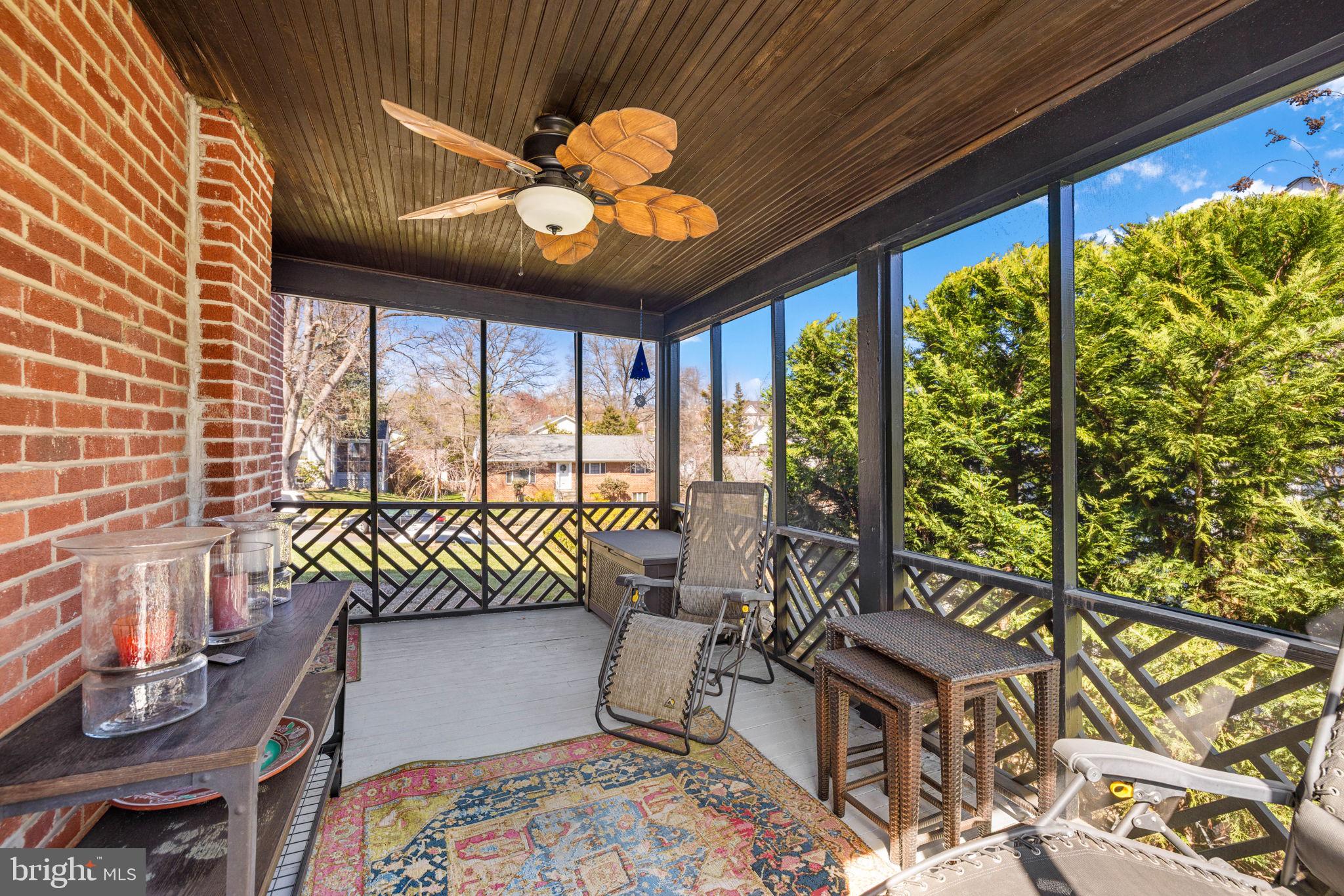 WAVERLY HILLS - Residential