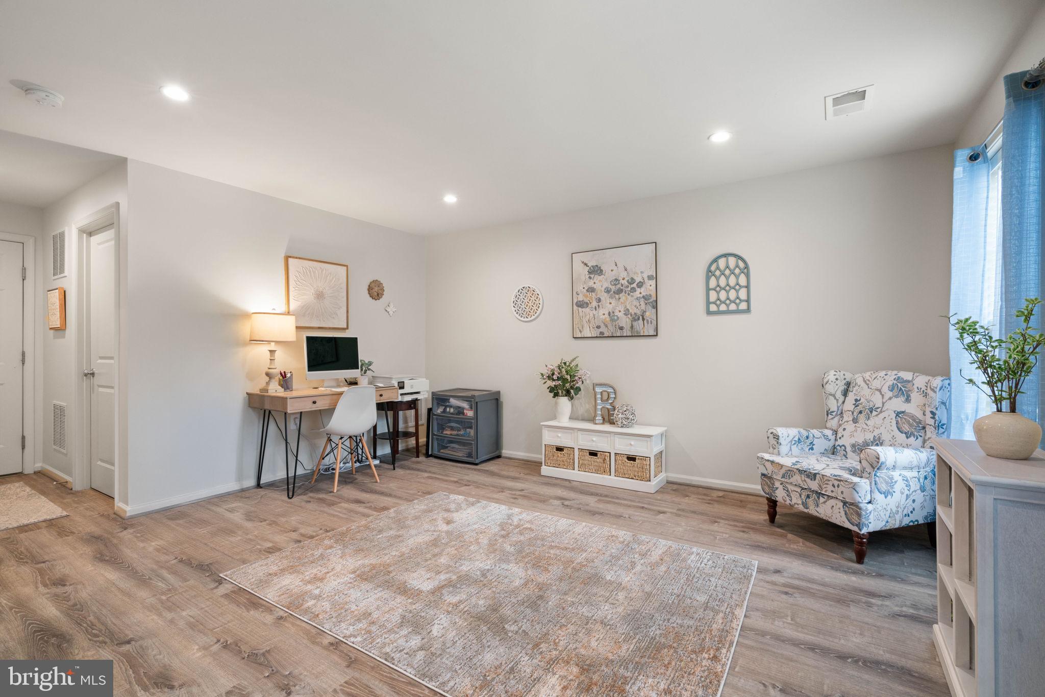 VILLAGES OF PIEDMONT II - Residential Lease