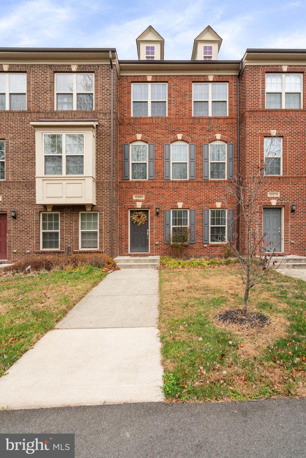 VILLAGES OF PIEDMONT II - Residential Lease