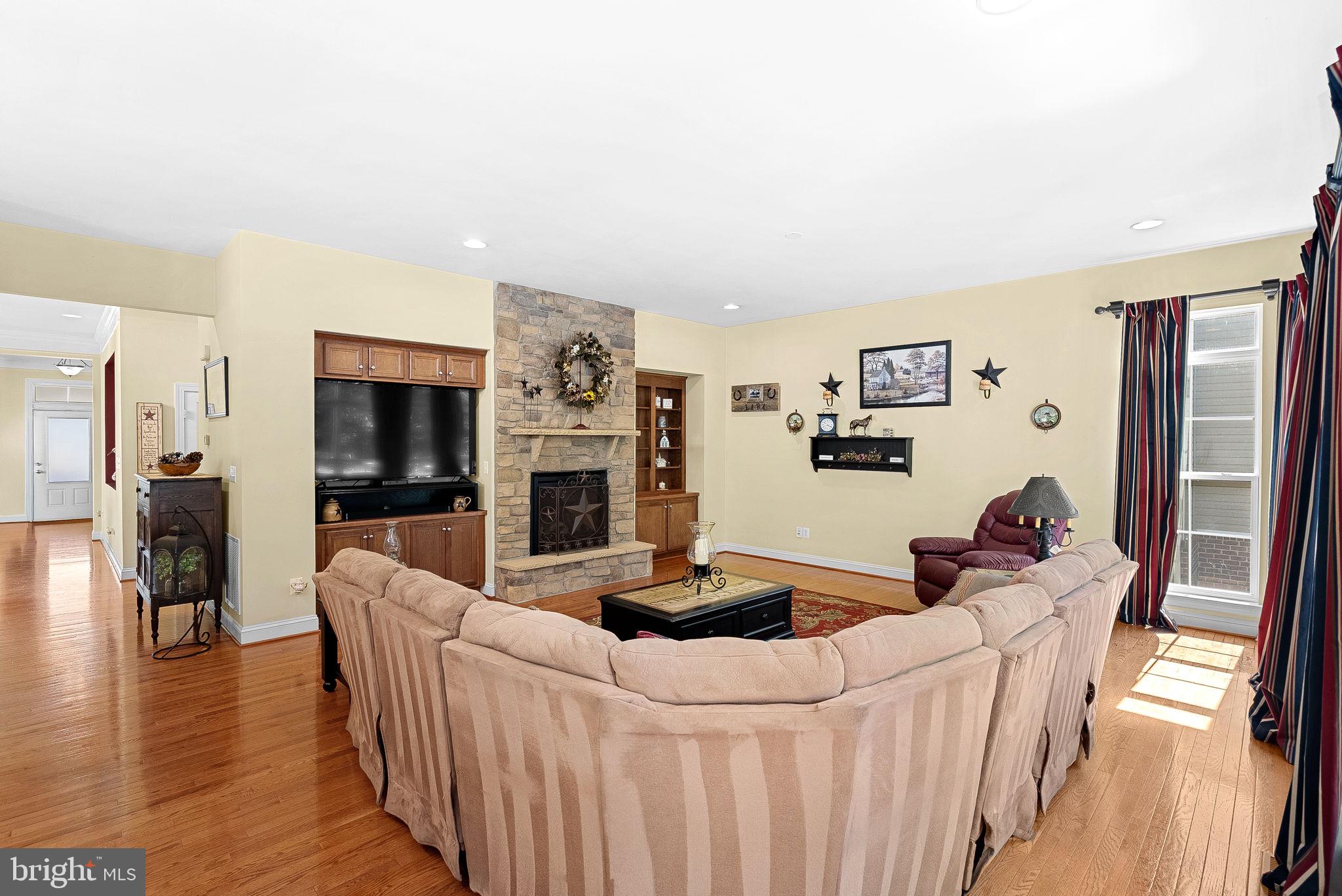 BRAMBLETON - Residential