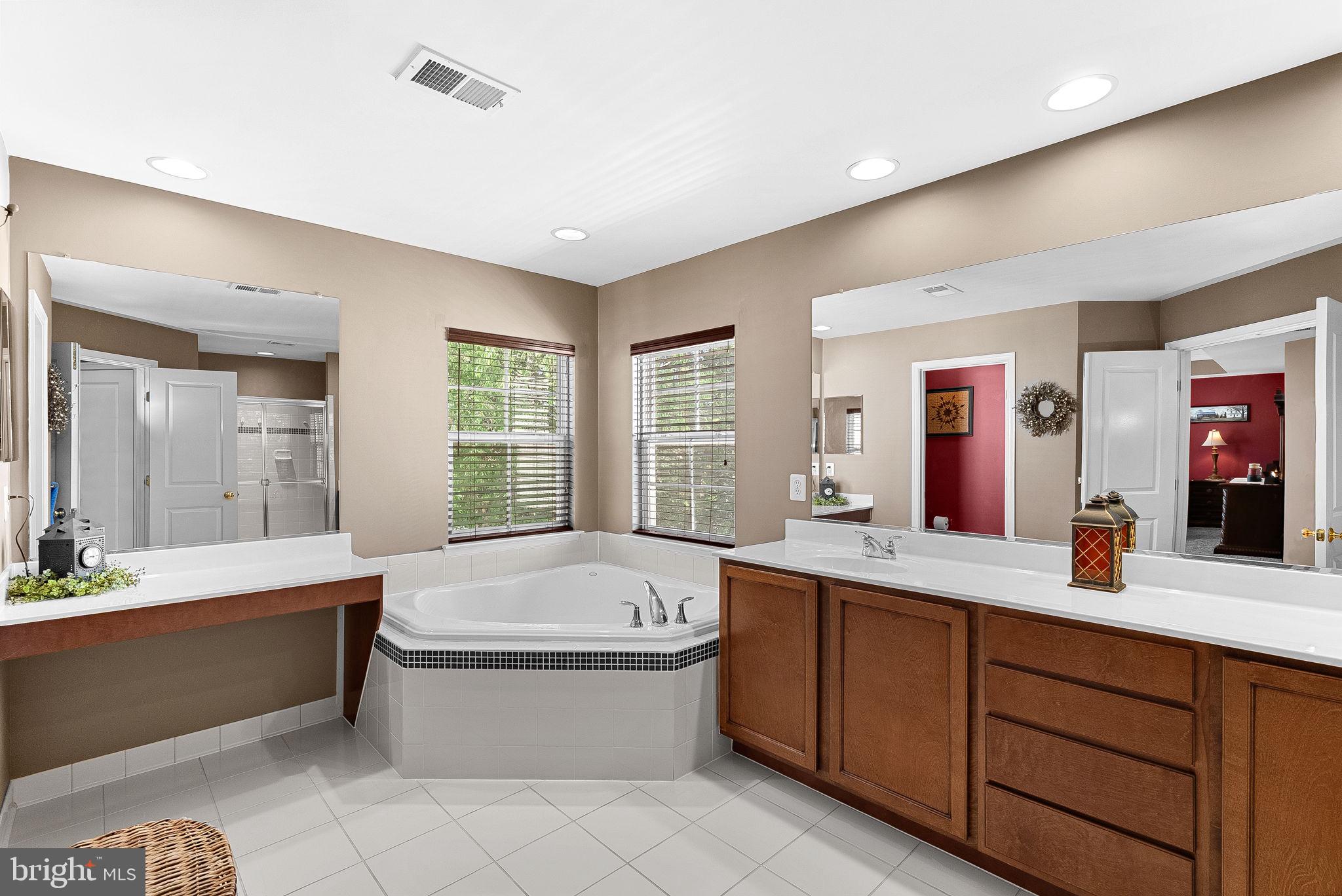 BRAMBLETON - Residential