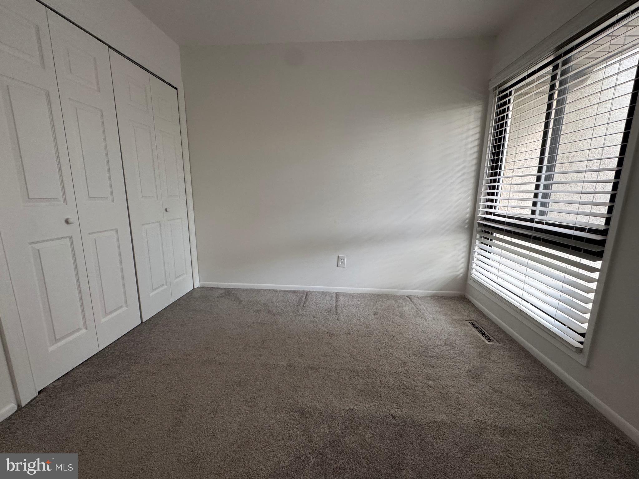 CRESTVIEW - Residential Lease