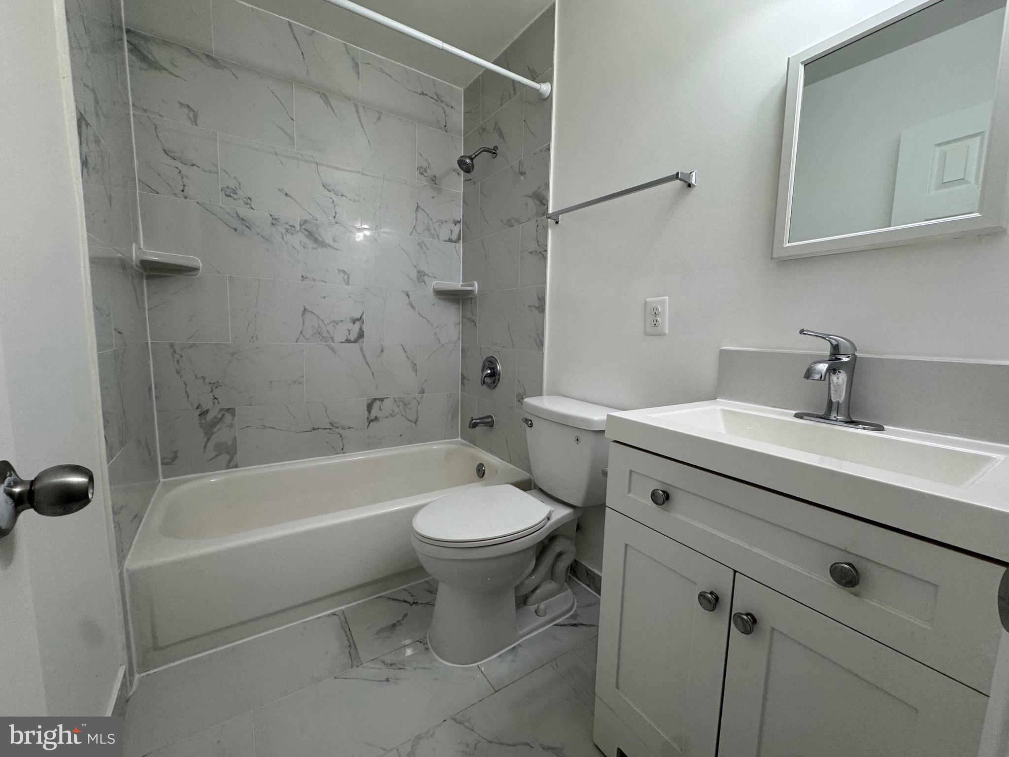 CRESTVIEW - Residential Lease