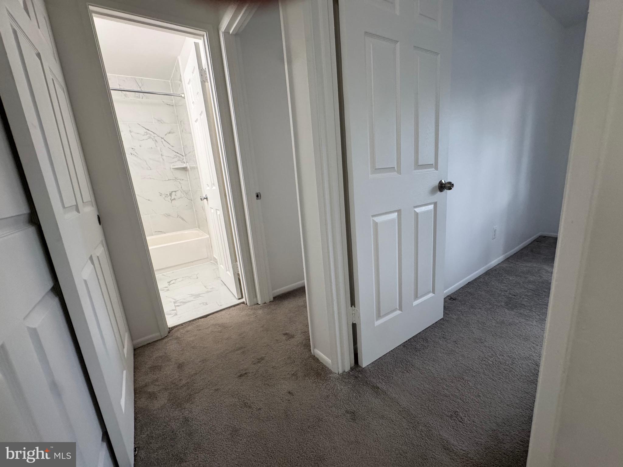 CRESTVIEW - Residential Lease