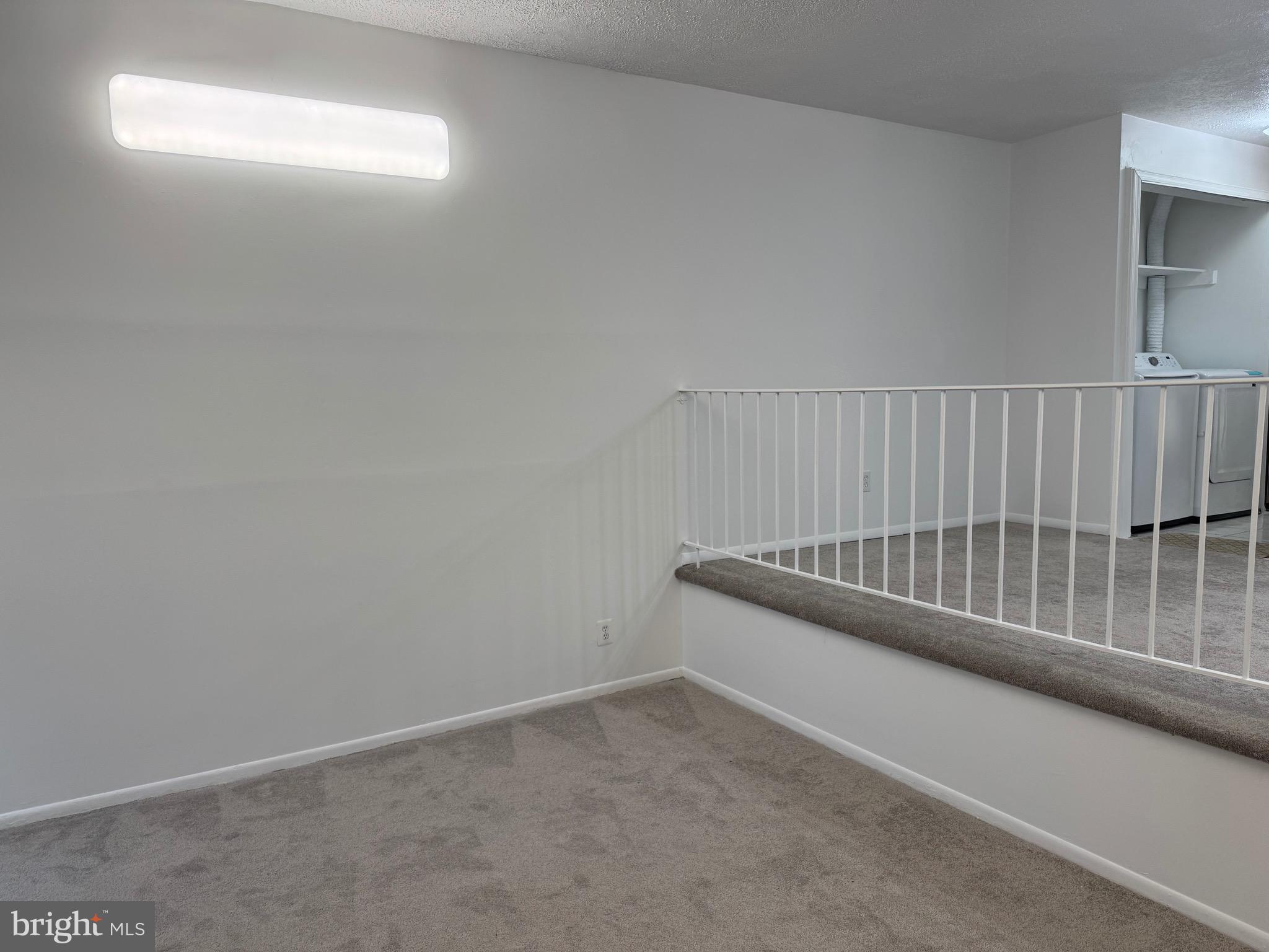 CRESTVIEW - Residential Lease