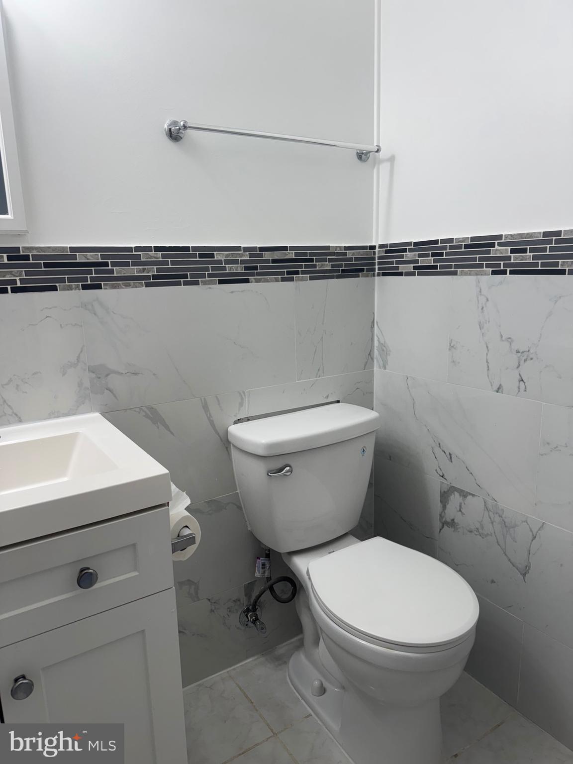 CRESTVIEW - Residential Lease