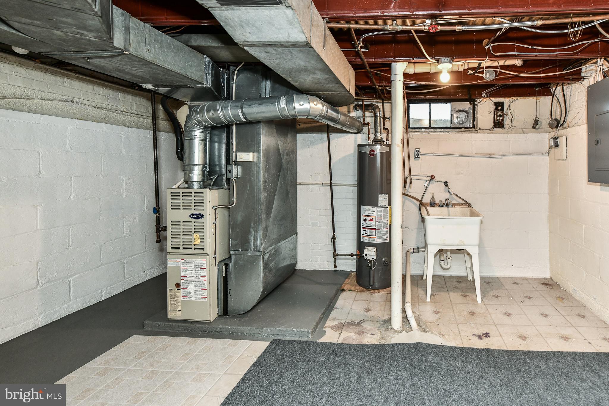 WESTOVER - Residential Lease