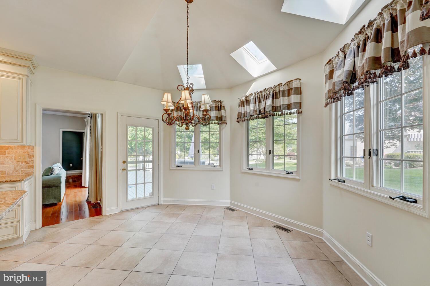 CEDAR GROVE FARM - Residential