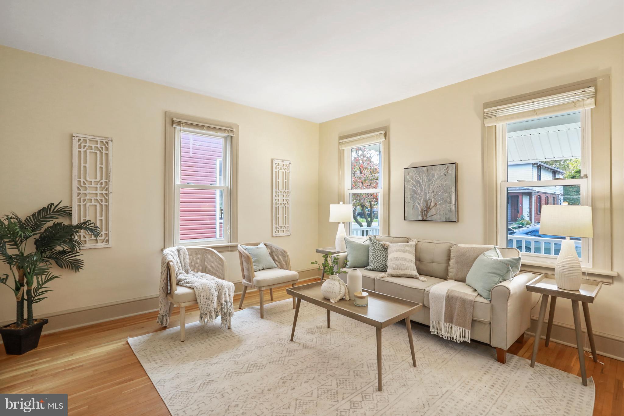 HAGERSTOWN - Residential