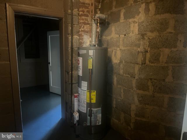 HAGERSTOWN - Residential