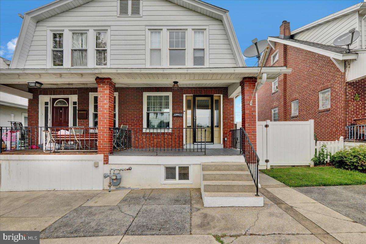 2333 NOBLE STREET