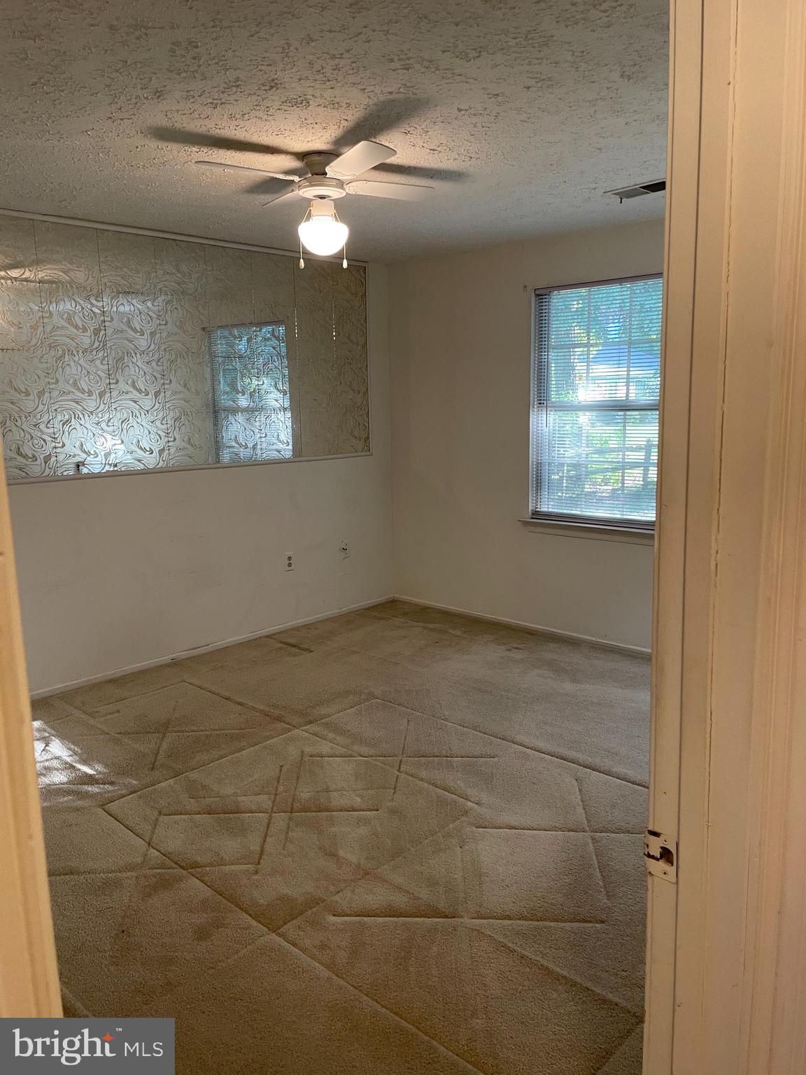 WAKEFIELD NEIGHBORHOOD - Residential