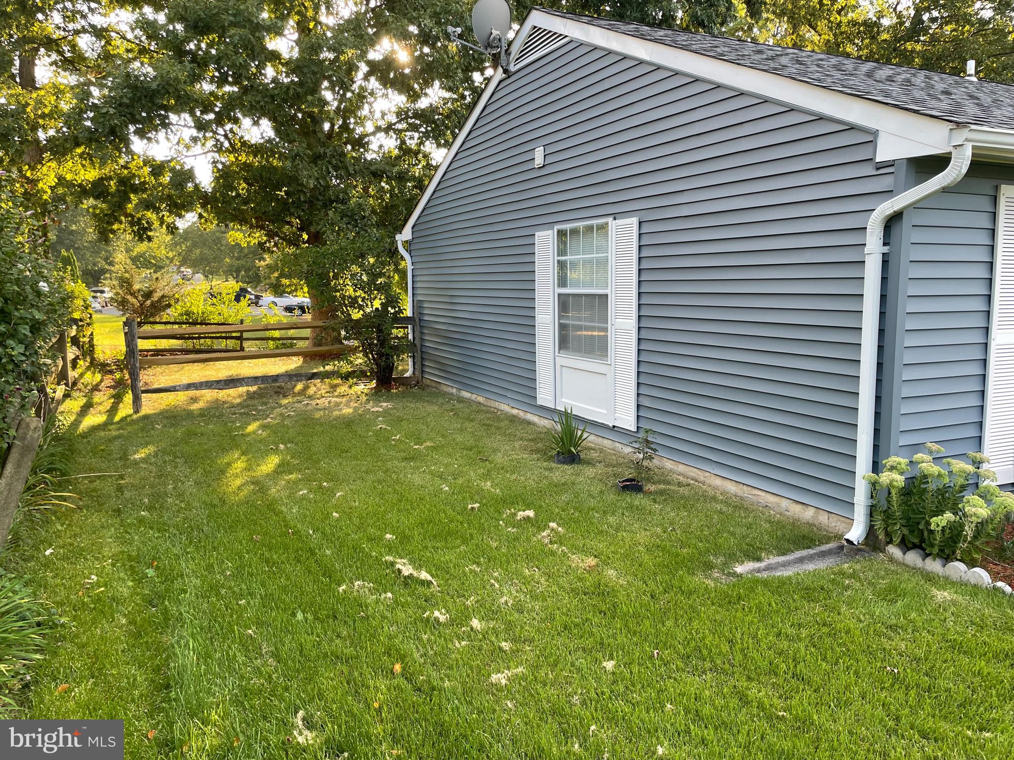 WAKEFIELD NEIGHBORHOOD - Residential