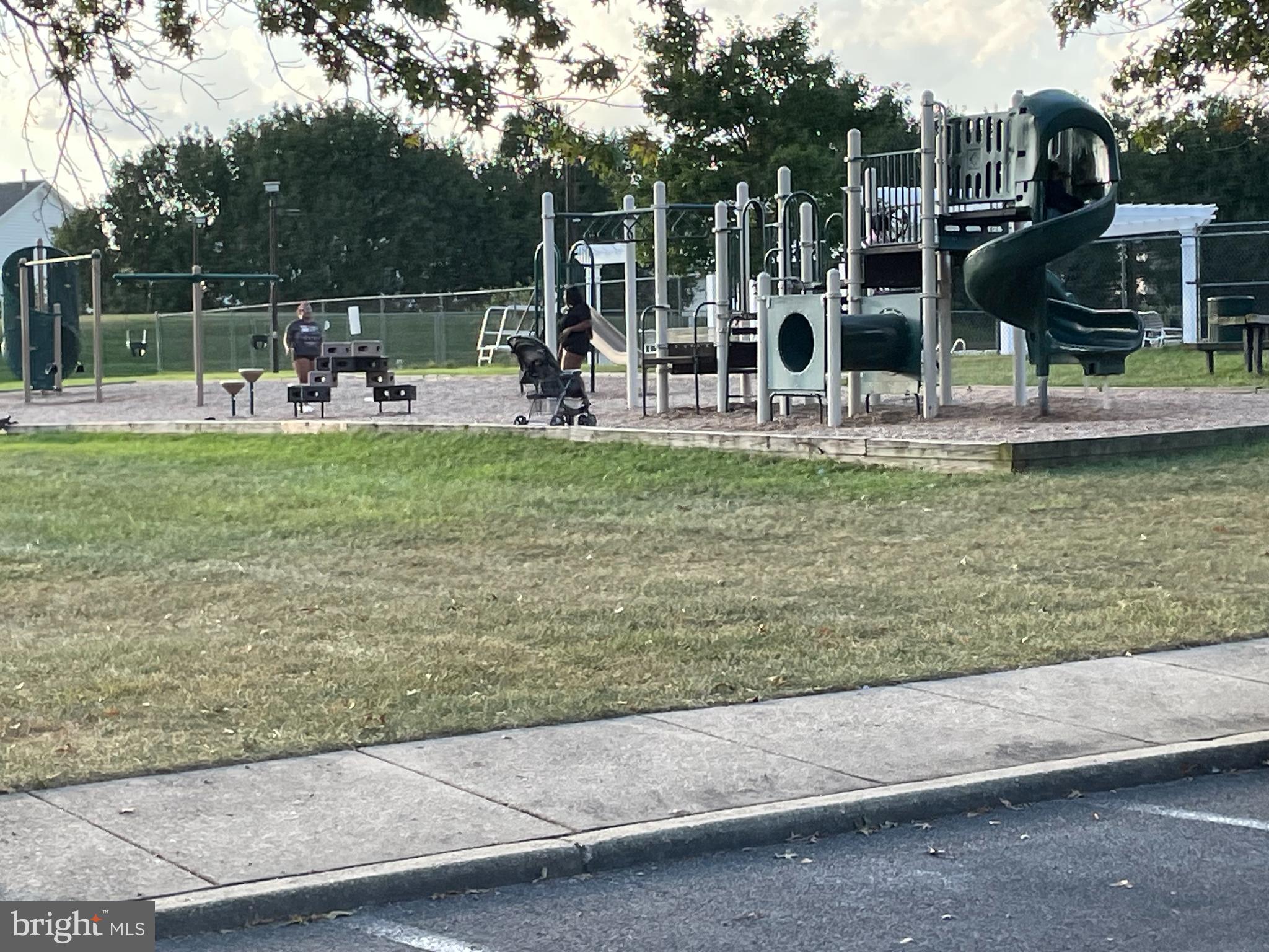 WAKEFIELD NEIGHBORHOOD - Residential