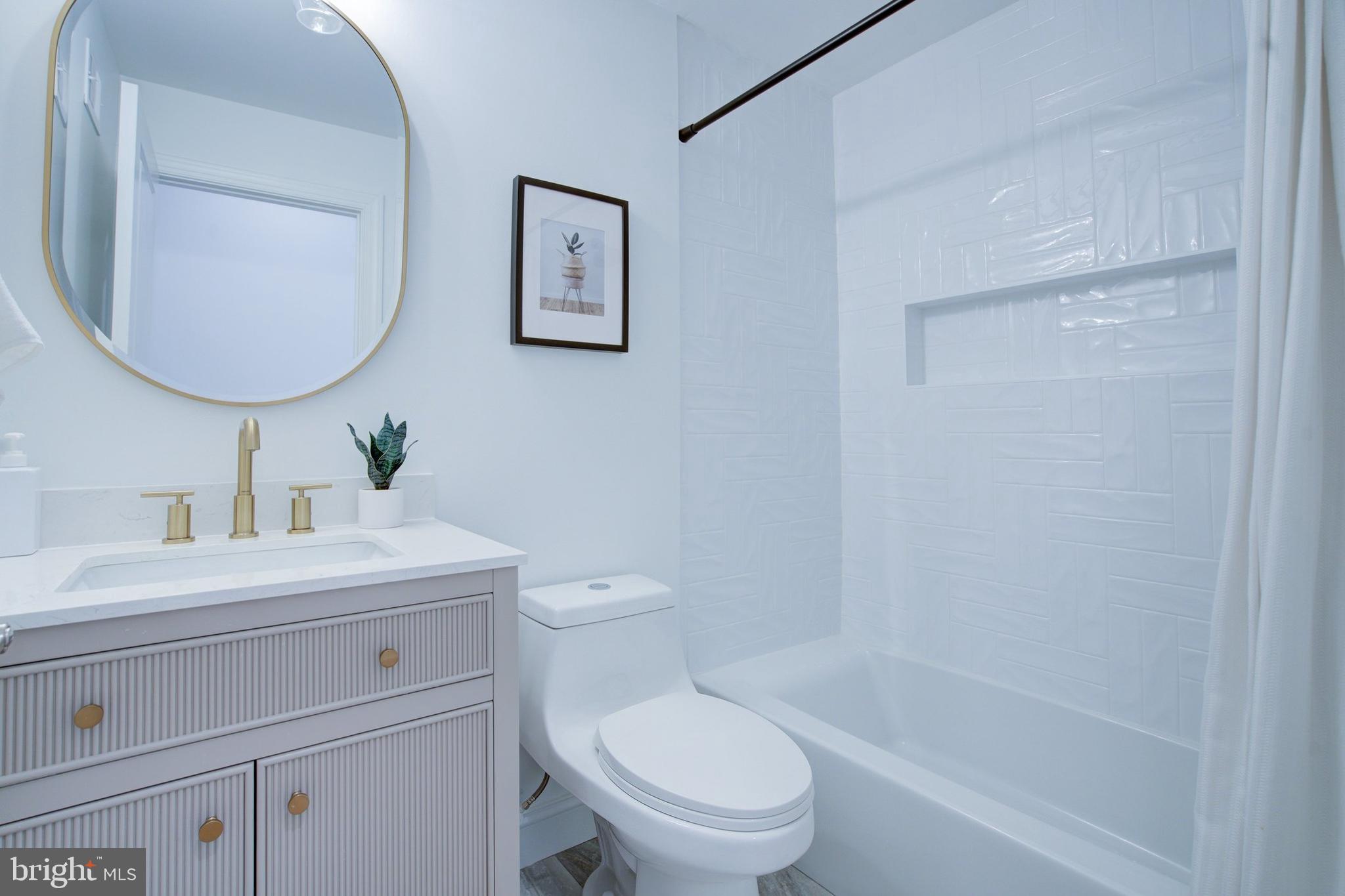 PATTERSON PARK - Residential Lease