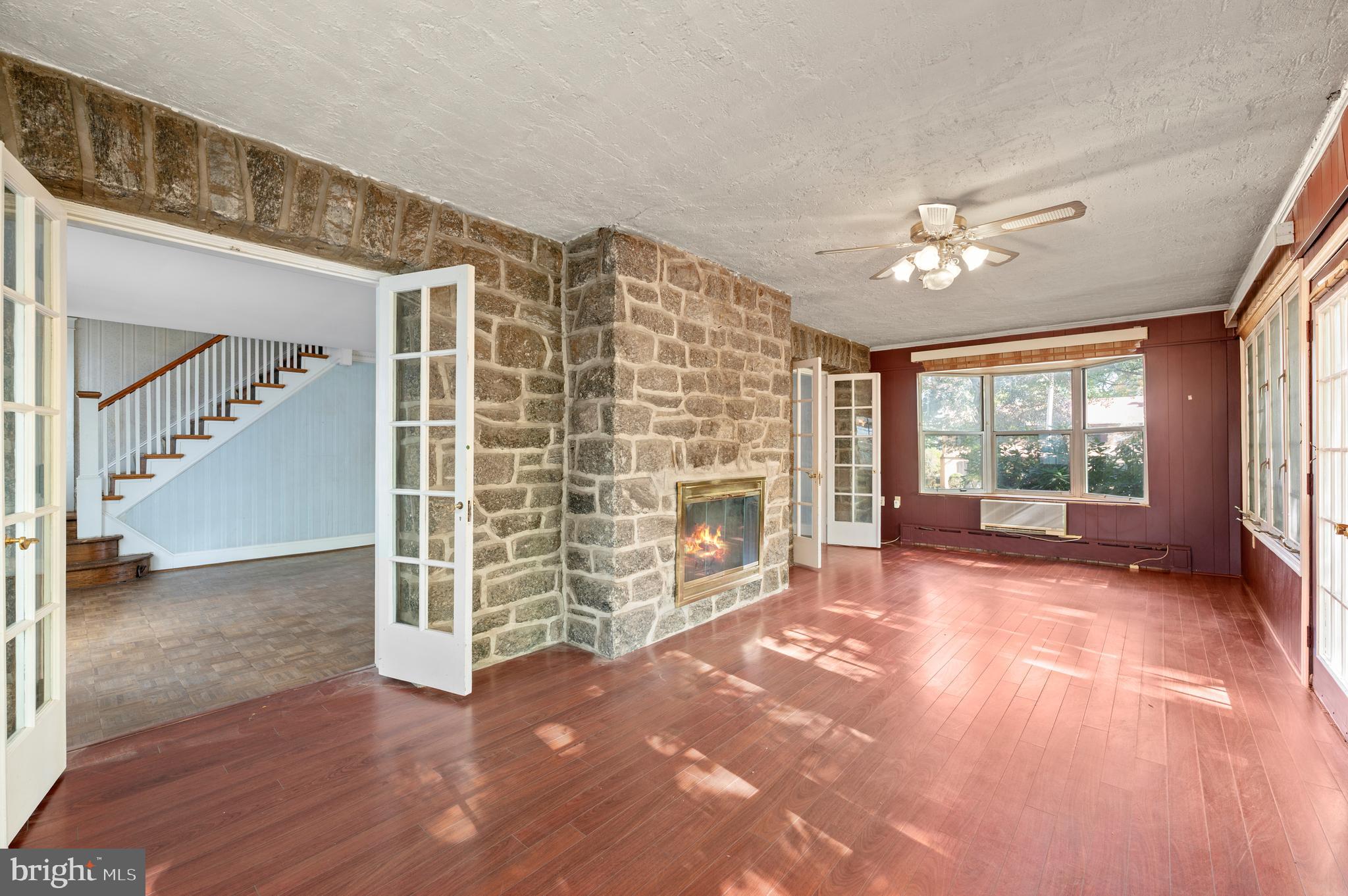 SPRINGFIELD - Residential