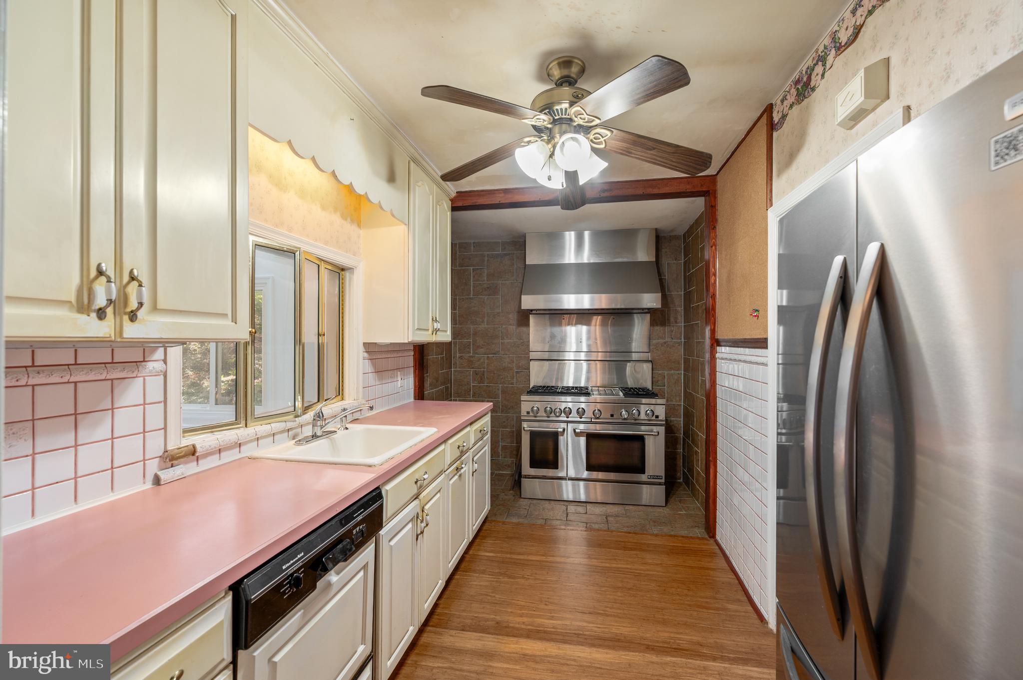 SPRINGFIELD - Residential