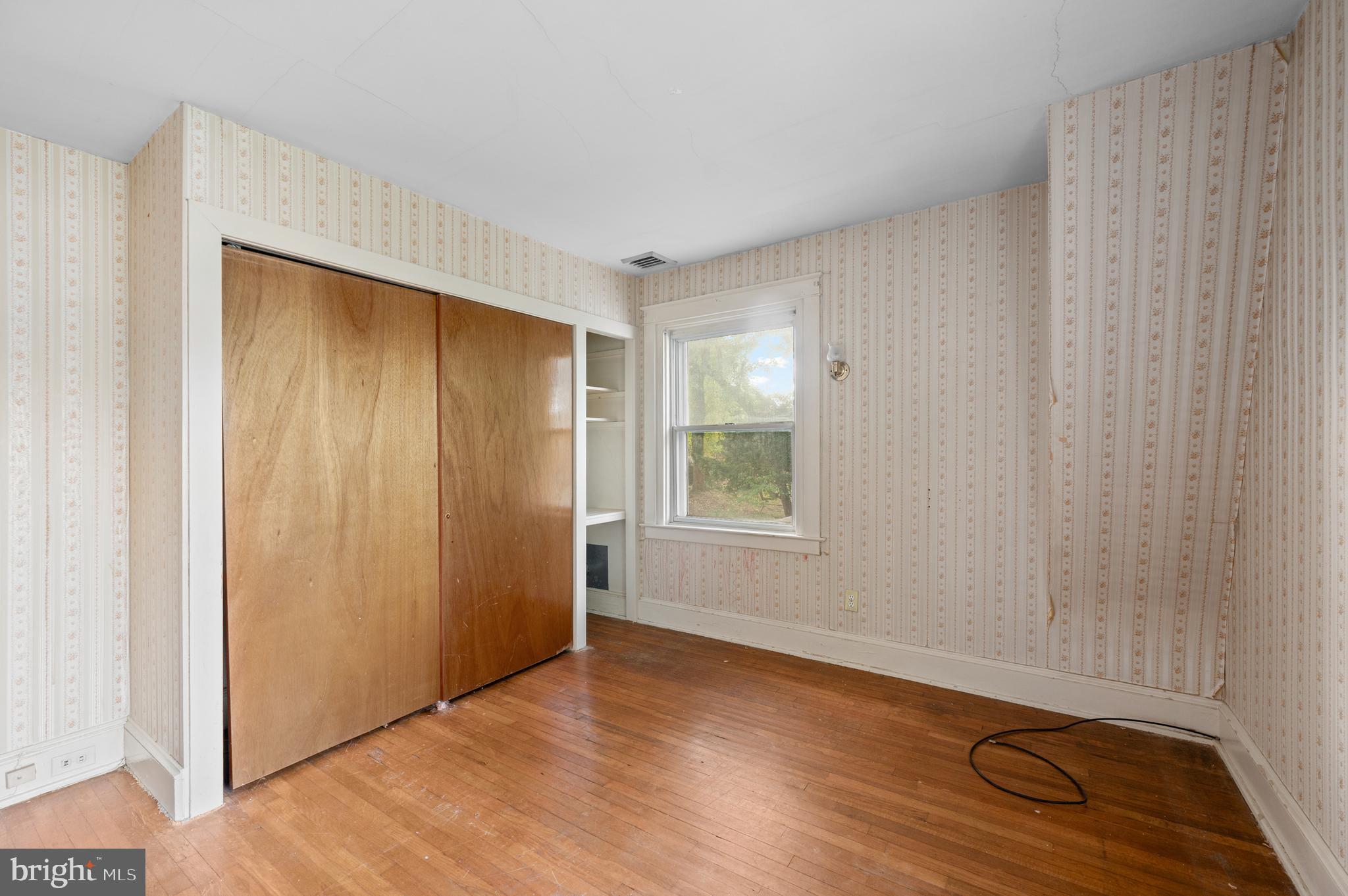 SPRINGFIELD - Residential