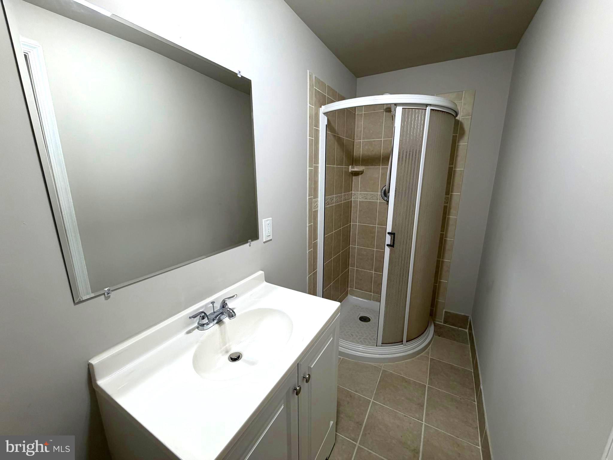 MILTON-MONTFORD - Residential